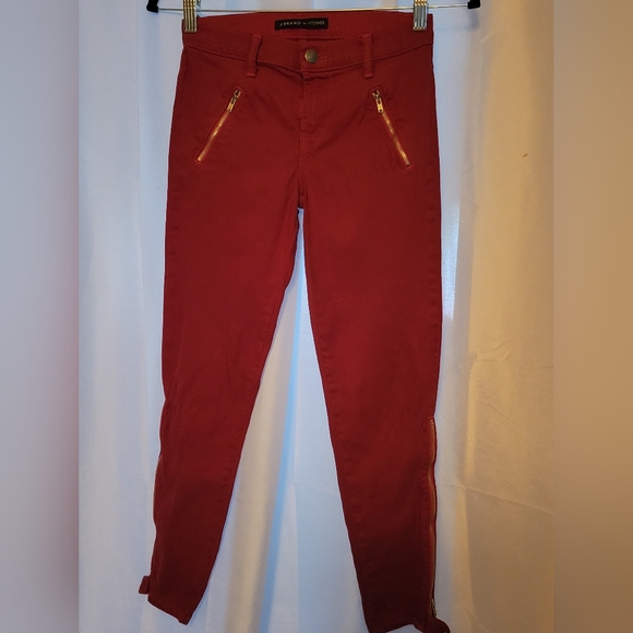 * * J BRAND stretchy zipper jeans. Zipper pockets Final Discount - Picture 2 of 10